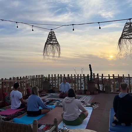 Berber Waves Surf House Hostel Tamraght Luaran gambar