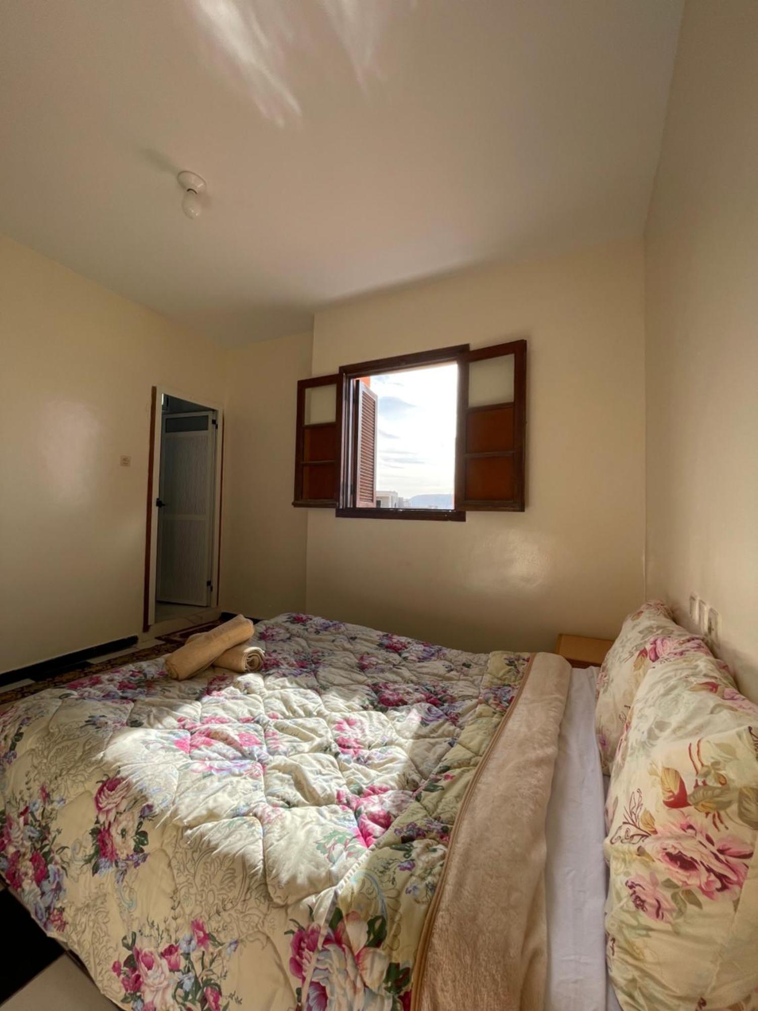 Berber Waves Surf House Hostel Tamraght Luaran gambar