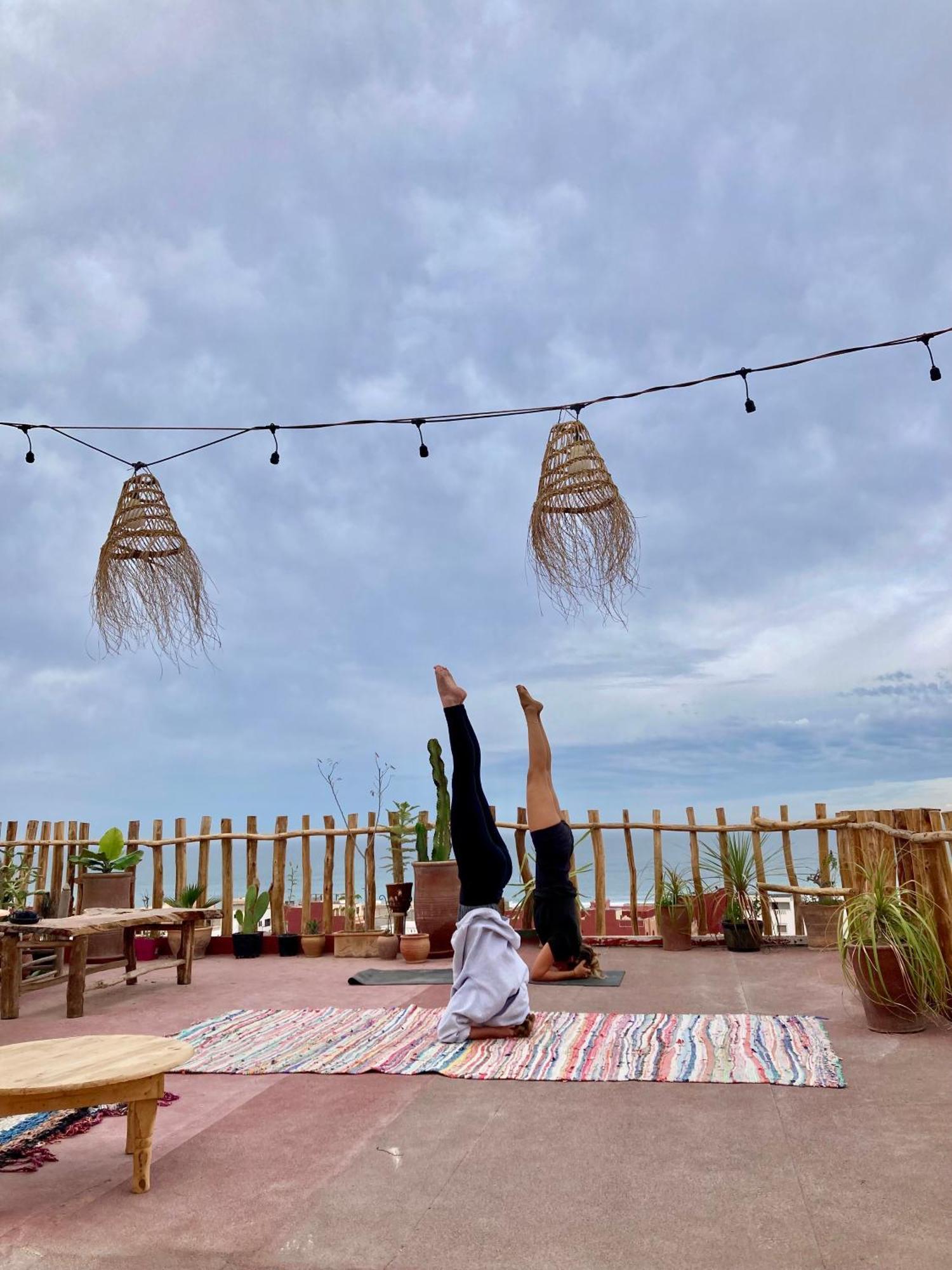 Berber Waves Surf House Hostel Tamraght Luaran gambar