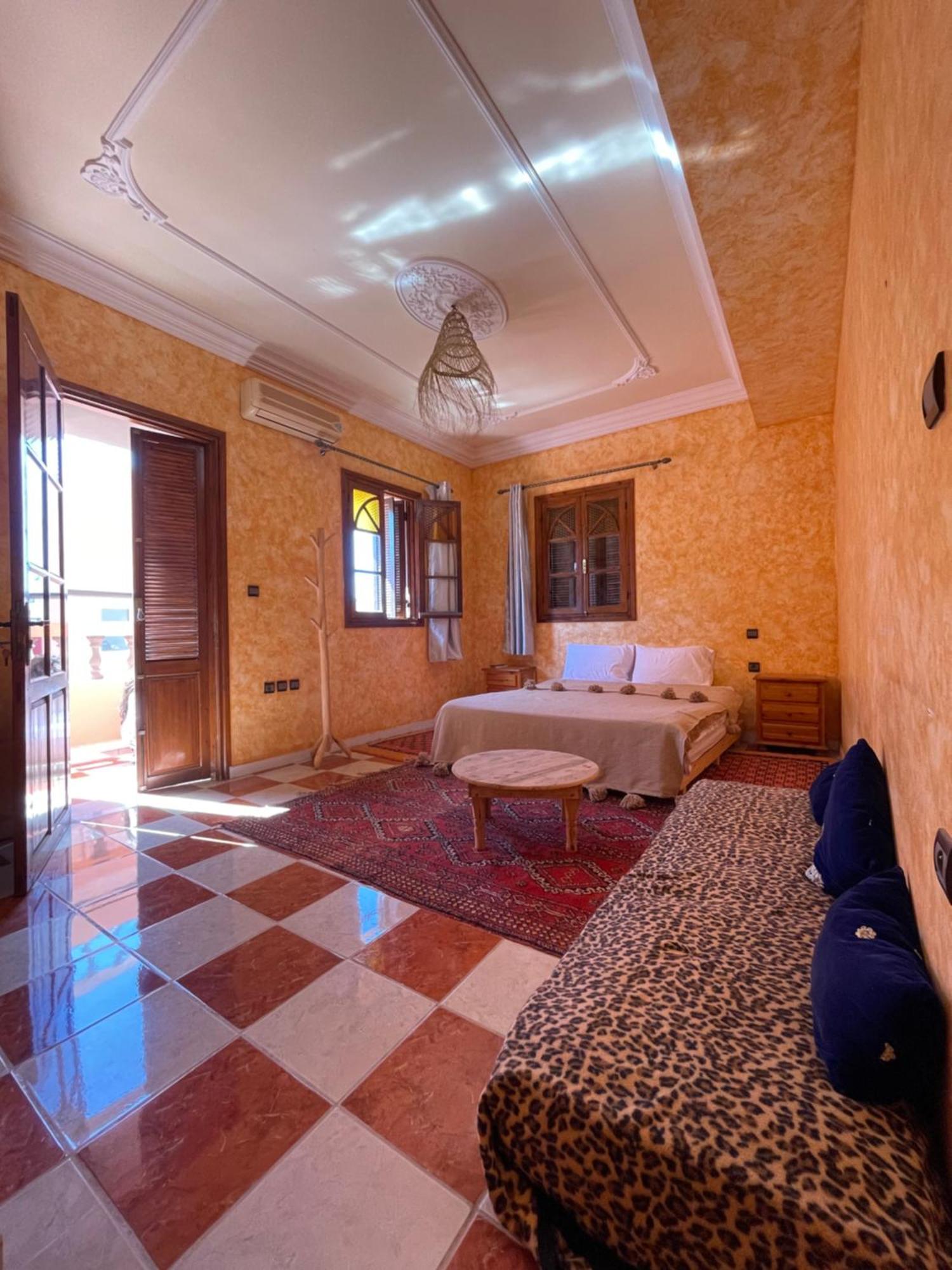 Berber Waves Surf House Hostel Tamraght Luaran gambar