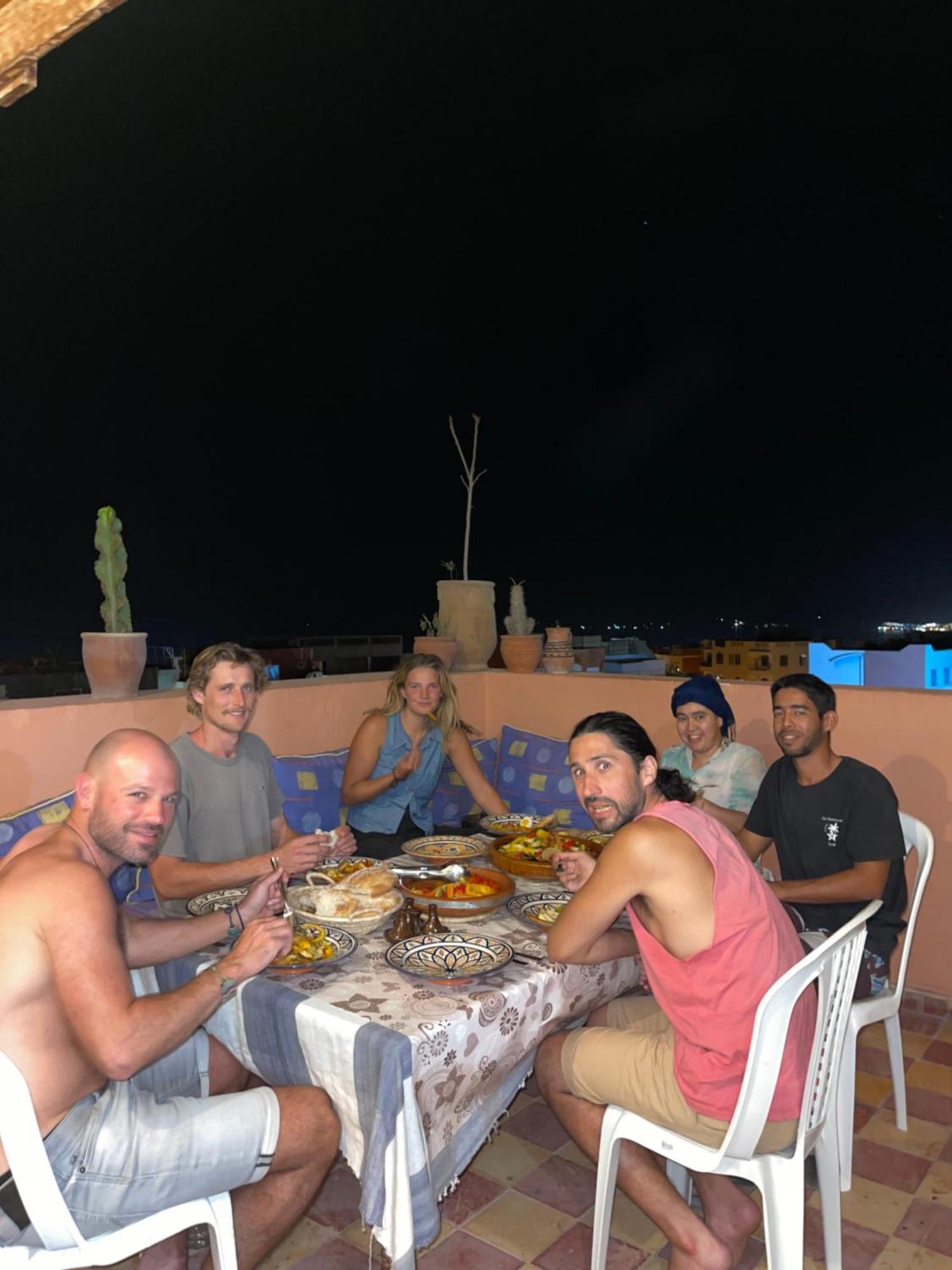 Berber Waves Surf House Hostel Tamraght Luaran gambar